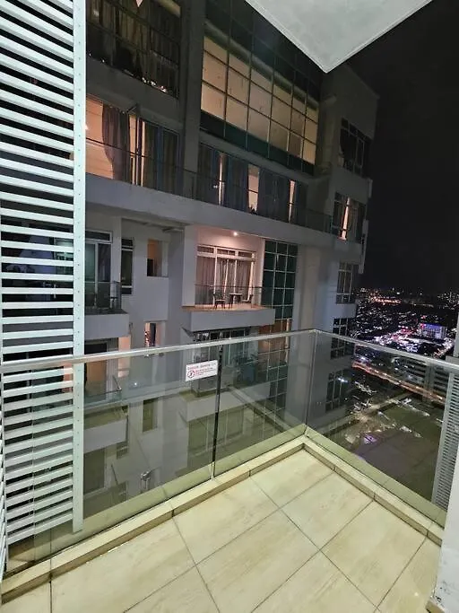 Ksl Mall 110Inch Screen Movie Room Cozy Suite Johor Bahru Apartment